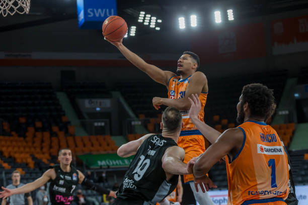 人日程极为 人日程极为